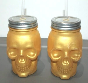 TOTENKOPF GOLD EINMACHGLÄSER PERFEKT FÜR HALLOWEEN PARTY 2ER PACK - Bild 1 von 5