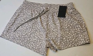 Hurley Womens Size Small Active Shorts New With Tags,  Nice Zippered Pocket. 525 - Picture 1 of 8