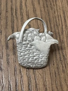 Vintage 1992 Longaberger Pewter Brooch Woven Basket with Apples Pin Clutch Clasp - Picture 1 of 5