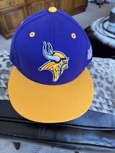 Schöner Vintage MITCHELL & NESS 7 1/4" taillierter Wikingerhut - neu ohne Etikett - Bild 1 von 7