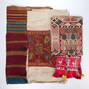 Gemischtes Vintage Antik Stoff Stickerei Lot 4 Stck. Wiederverwendung Quilten Handwerk - Bild 1 von 6