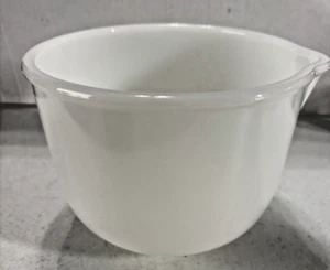 White Glasbake sm mixing bowl for Sunbeam Mixmaster 20 CJ w/spout 6" - Picture 1 of 4