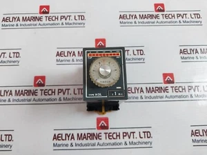 Omron H3L Solid State Timer With Base Series B - Picture 1 of 7