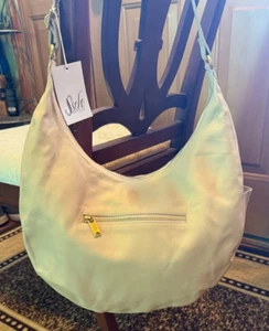 SSEKO Geldbörse groß lässig Halbmond Tasche in Alabaster Lammfell & klassischer Geldbörse - Bild 1 von 18