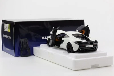 1:18 AUTOart McLAREN 570 S Ruote Bianco/Nero 2016 76041 - Immagine 1 di 4