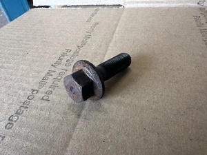 81 Honda CB750C DOHC Stator Charge Rotor Flywheel Mount Bolt OEM CB750 -05 - Picture 1 of 3