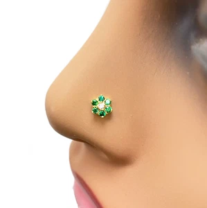 Pin/estud de nariz de piedra verde floral de oro amarillo de 22 quilates de 5 mm de ancho - Imagen 1 de 9