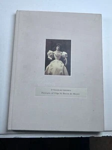 Of Passions and Tenderness Portraits Olga Baron Meyer - Imagen 1 de 6