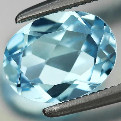 1.56ct t.w 8x6mm Oval Natural Sky Blue Topaz Brazil Gemstone - Image 1 of 4