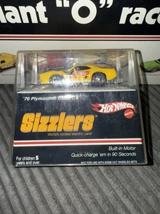2006, Hot Wheels, Sizzlers, '70 Plymouth 'Cuda T/A, Yellow MIB Never Opened - Picture 1 of 3
