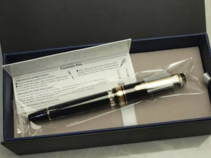 Japanese Sailor Professional Gear Realo Black 21K Fine-nib 11-3926-220 - Picture 1 of 9