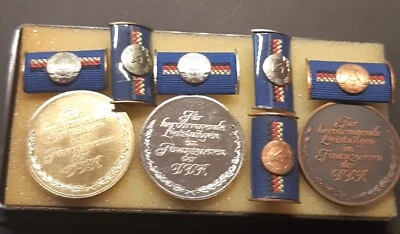 3 DDR Medaillen  1.Satz - Bild 1 von 2