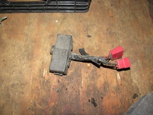 1986 honda vf700 c v45 magna fuse box - Picture 1 of 1