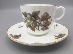 Royal Worcester "Dorchester" Floral Ribbed Teacup & Saucer Set England Vintage - Picture 1 of 13