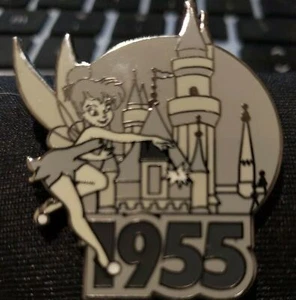 Disney Pin 39451 DLR Magical Milestones 2005 1955 Tinker Bell - Picture 1 of 9