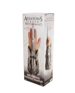 Assassin's Creed 2 Replica Gauntlet Role Play item (NECA) New release - In Stock - Picture 1 of 4