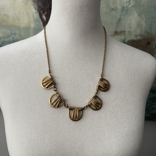 VETEMENTS J. Collana Crew con frange capesante in oro spazzolato