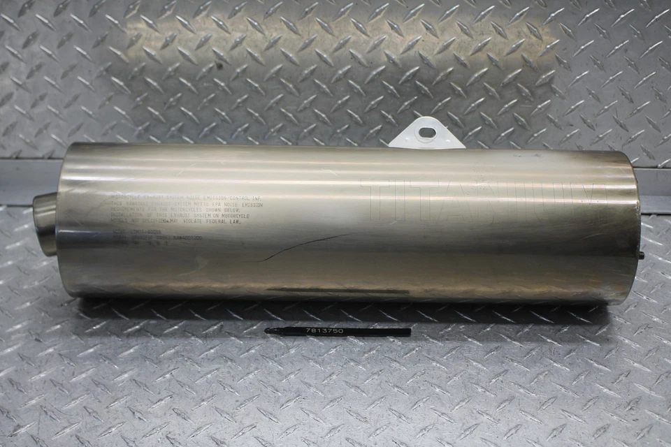 Kawasaki Ninja ZX12R ZX1200A 2001 silenciador de escape de titanio Kaw4001200 Foto 1 de 4