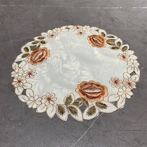 Set of 4 Vintage Embroidery Cutwork Lace Placemat Round Table Mat Flower Coaster