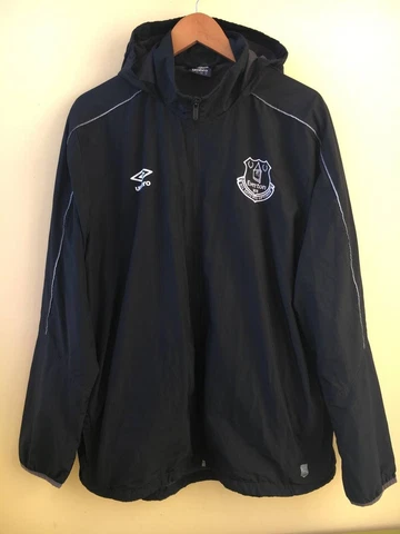 Everton Umbro football soccer training black hooded jacket. Size XL Cover