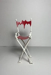 Monster High Frights Kamera Action Ankleidezimmer Spielset nur Stuhl mit roten Knochen - Bild 1 von 4