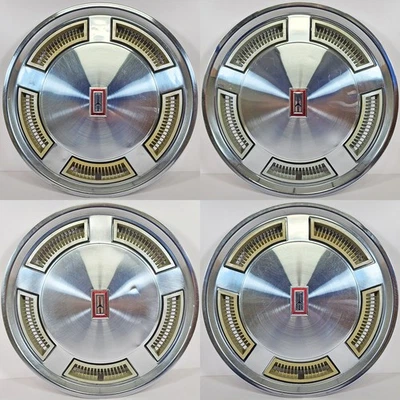 1981-1988 Oldsmobile Cutlass Supreme 14" Hubcaps Wheel Covers GM # 22510009 SET Foto 1 de 4