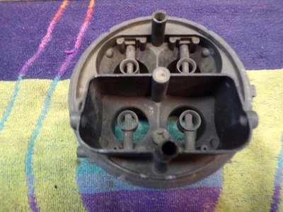 Carburador Holley 1850 Aftermarket 600CFM SOLO PIEZAS carrocería principal Foto 1 de 3