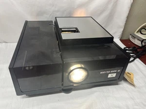 Sears Whisper-Matic IV  - 2 x 2 Slide Projector Model 9876- POWERS ON - Picture 1 of 19