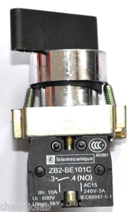 One New Telemecanique 2 Positions Selector Switch 600VAC 10A - Picture 1 of 7