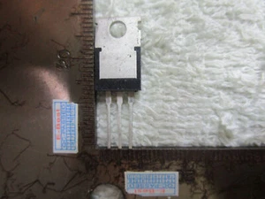 5pcs IPP80R450P7 8OR450P7 80R4S0P7 80R45OP7 80R450P7 IPP80R450P7XKSA1 TO220-3 #D - Picture 1 of 4