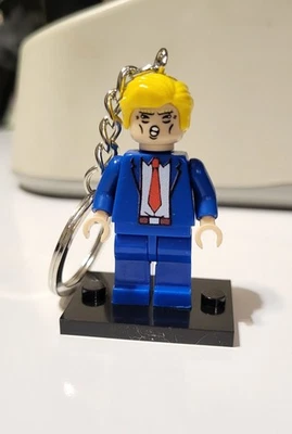 LEGO Custom Minifigure - Superstars - Donald Trump 1x Keyring Figure - Immagine 1 di 4
