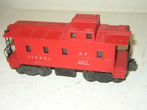 Lionel Southern Pacific red cupola caboose  S.P. 2257 Illuminated - Picture 1 of 5