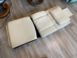 Juego de almohadillas reclinables de gravedad cero para silla de masaje Human Touch ZeroG 3.0 - vinilo óseo - Imagen 1 de 5