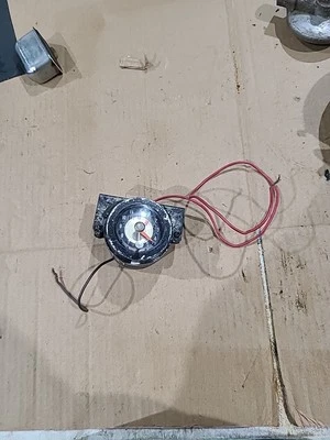 Chrysler 300 1956 New Yorker Imperial Windsor reloj de tablero 12 V voltios cuarzo Y Foto 1 de 4