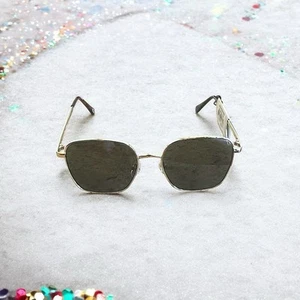 AIRE Damen Spiral Sonnenbrille in Gold Brandneu mit Etikett - Bild 1 von 24