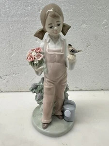 LLADRO - "SPRING" - #5217 - Girl with Flowers - Picture 1 of 10