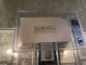 LEFTY GROVE PHILADELPHIA ATHLETICS SIGNED CUT ON INDEX CARD AUTO BECKETT SLABBED - Picture 1 of 1