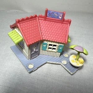 Vintage Polly Pocket Dolphin Island House 1996 Dive Shop - Picture 1 of 14