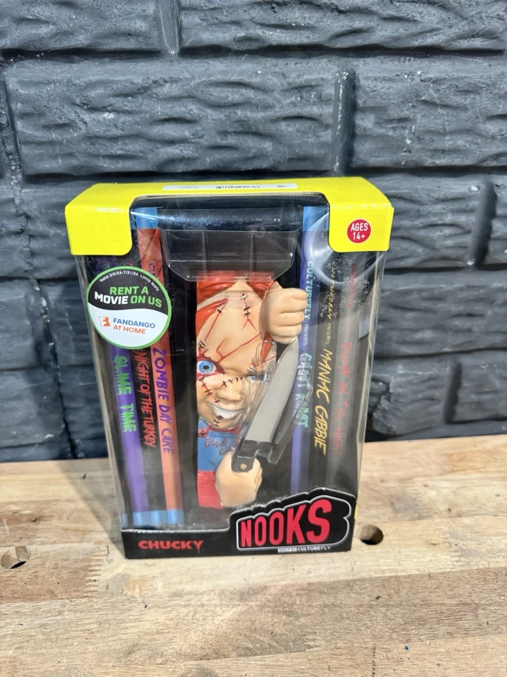 CULTUREFLY Universal Chucky Book Nook