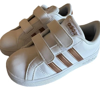 Adidas Toddler Size 9K - Classic Sneaker White/Copper Metallic - Image 1 of 4