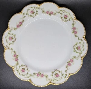 Haviland / Limoges Scalloped Edge Dinner Plate - Gold Rim, Rose Vine - Picture 1 of 4