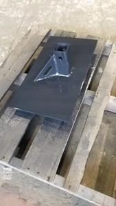 AVANT LOADER HITCH RECEIVER PLATE / TOW, TRAILER HITCH - Picture 1 of 3