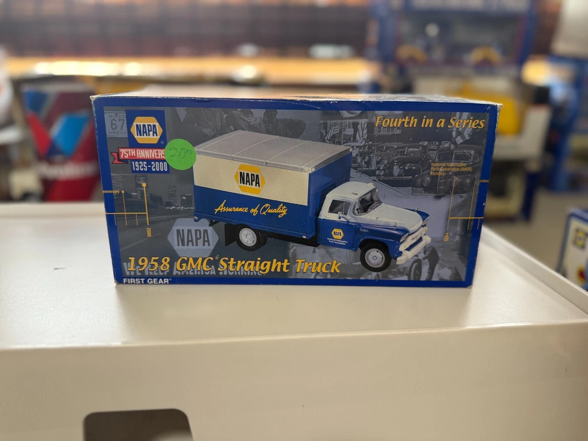 ダイキャスト GMC FIRST GEAR ヴィンテージ トラック バン GMC - ダイ