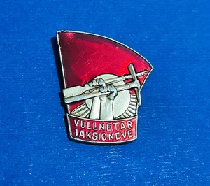 Original Vintage Albanian Pin – Communist Era Voluntary Shares – Rare - Picture 1 of 2