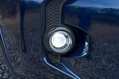 Faros antiniebla serie Elite para Toyota Tacoma 2012-2023 (par) blancos Foto 1 de 4