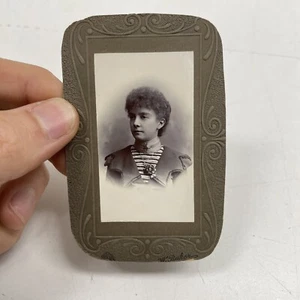 CDV Cabinet Studio Card Photograph 1800s Portrait Goldrush Girl - Picture 1 of 2