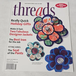 Threads Magazine January 2007 Number 128 Vintage-Fabric Flower Pins - Picture 1 of 4