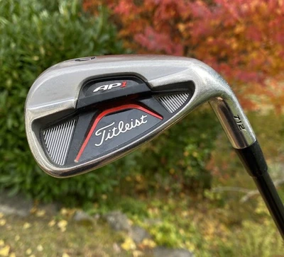 Titleist 712 AP1 Gap Wedge P Graphite Design Tour AD 50i L-flex RH XXIO New Grip - Image 1 of 4