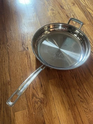 Brand New 12 Inch Cuisinart Skillet Pan - Image 1 of 4