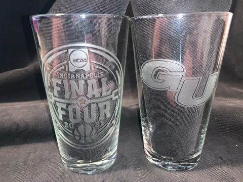 2021 FINAL FOUR CONTENDER GONZAGA BULLDOGS ETCHED 16 oz PINT GLASSES (2) NEW Cover